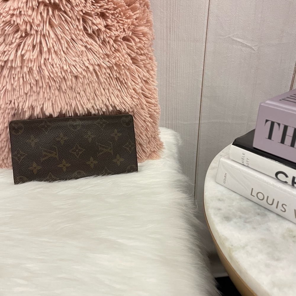Vintage Louis Vuitton Monogram Wallet